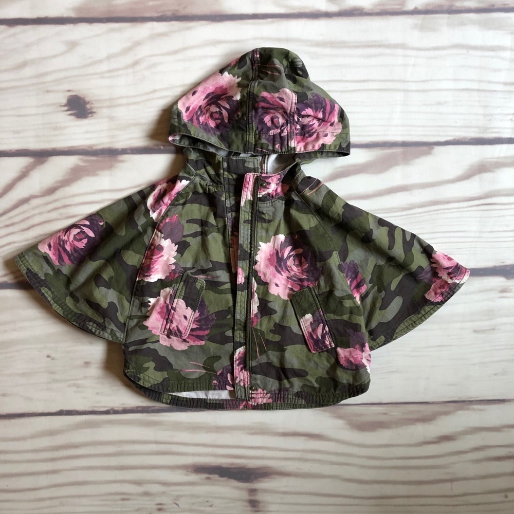 Baby Gap Poncho // 3T